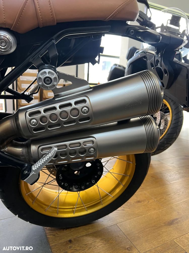 BMW R nineT Scrambler - 11