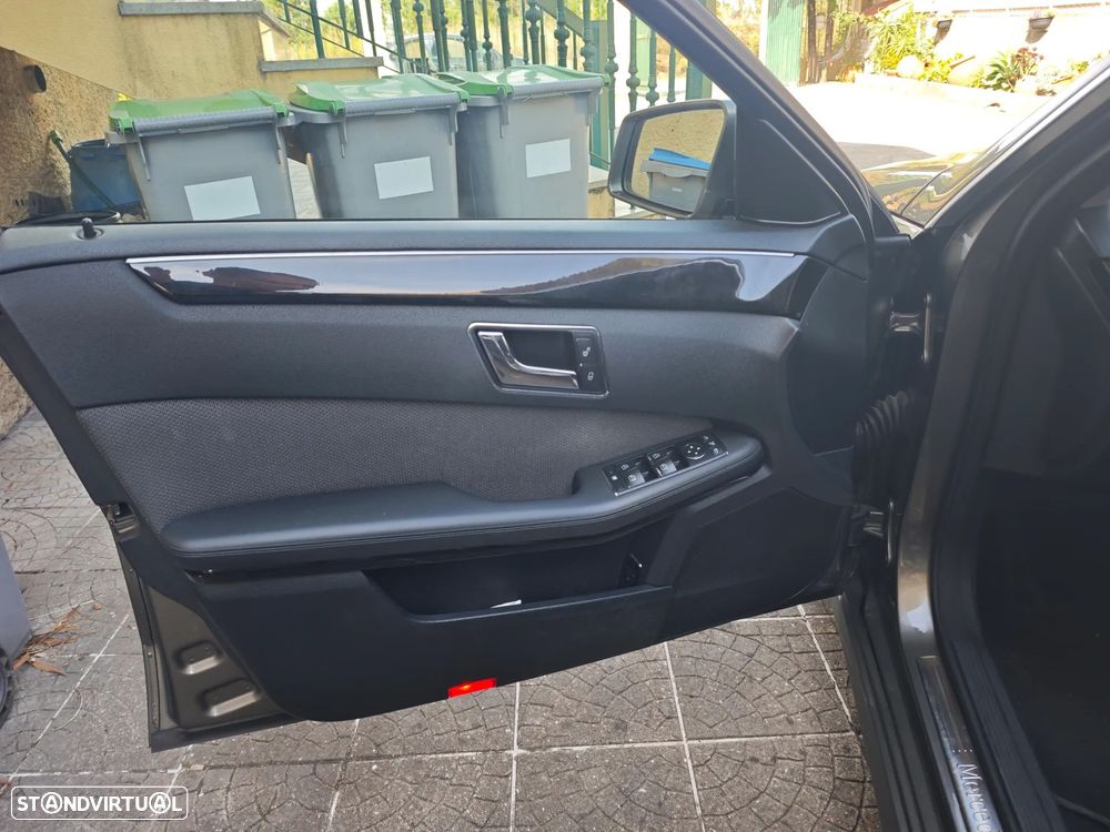 Mercedes-Benz E 250 CDi Avantgarde BlueEfficiency Auto. - 12