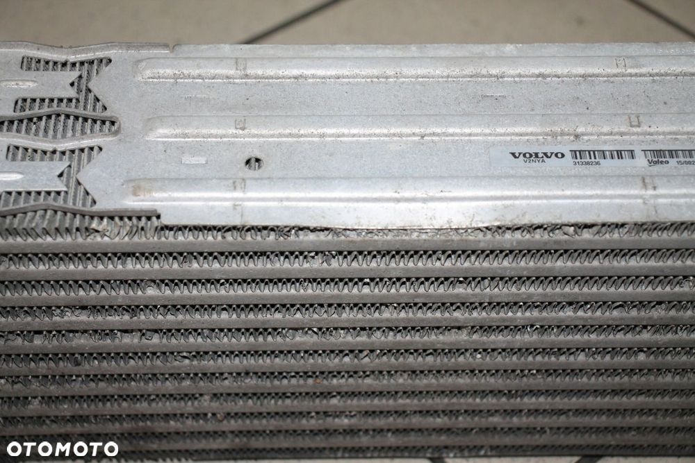 VOLVO V40 V60 S60 V70 S80 XC70 XC60 D4 INTERCOOLER - 7