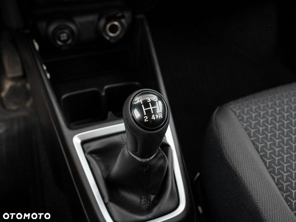 Suzuki Swift - 16