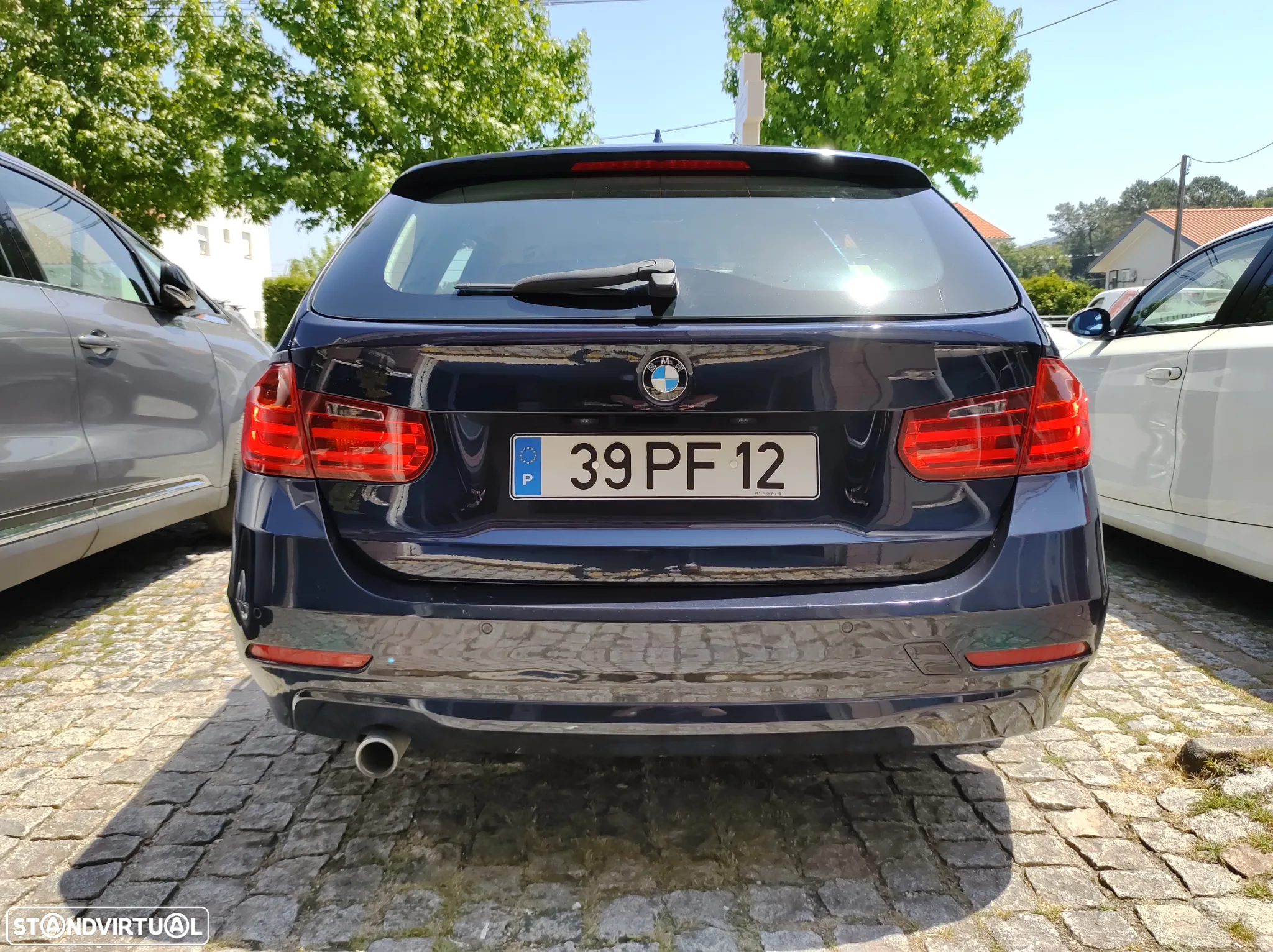 BMW 318 d Touring Auto - 9