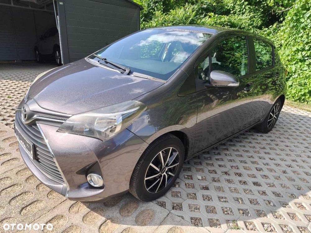 Toyota Yaris - 1