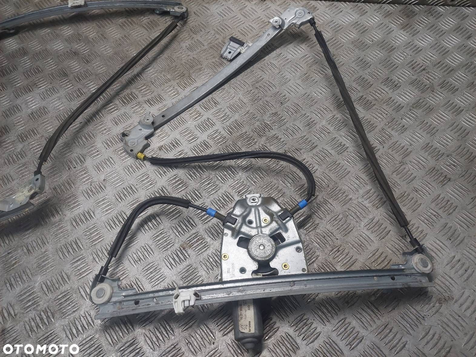 MECHANIZM PODNOŚNIK SZYBY LEWY PRAWY PRZÓD ELEKTRYCZNY PEUGEOT 607 I - 4