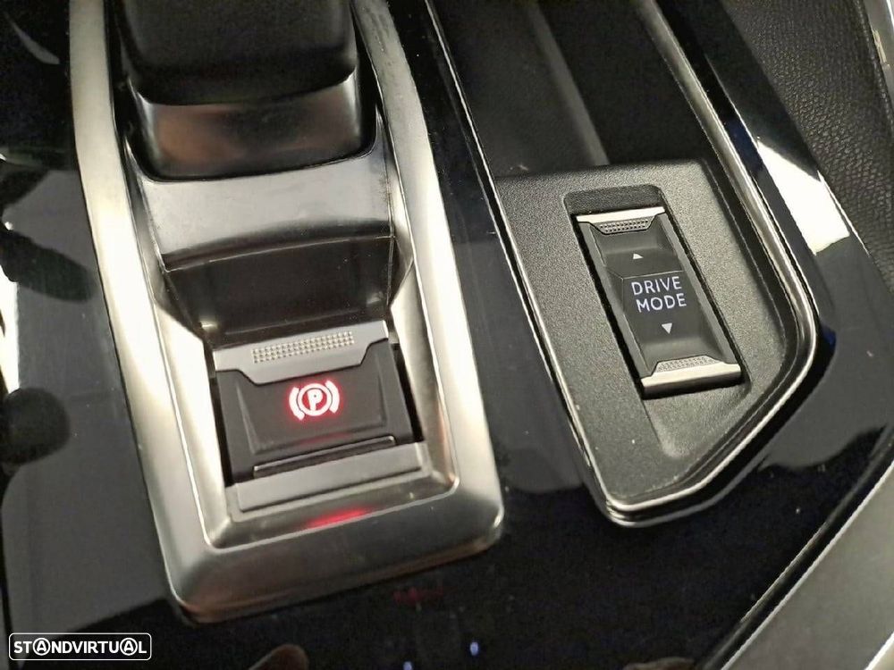 Peugeot 3008 - 25