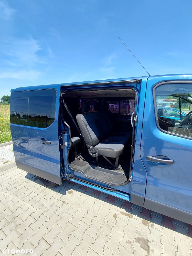 Opel Vivaro L1H1 2.7t Essentia - 3