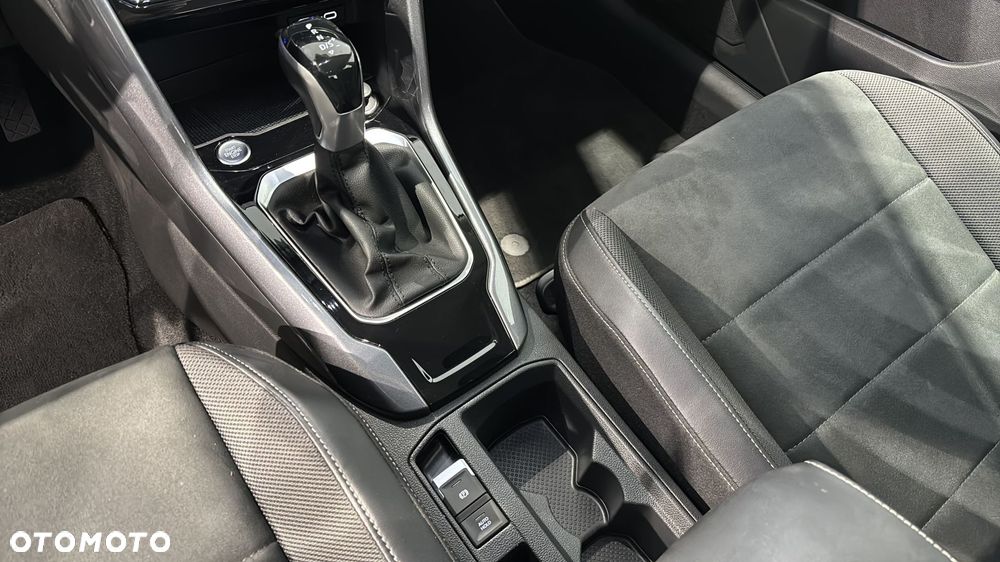 Volkswagen T-Roc 1.5 TSI Style DSG - 16