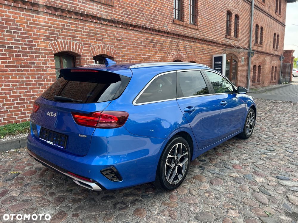 Kia Ceed 1.6 GDI DCT OPF Platinum Edition - 3