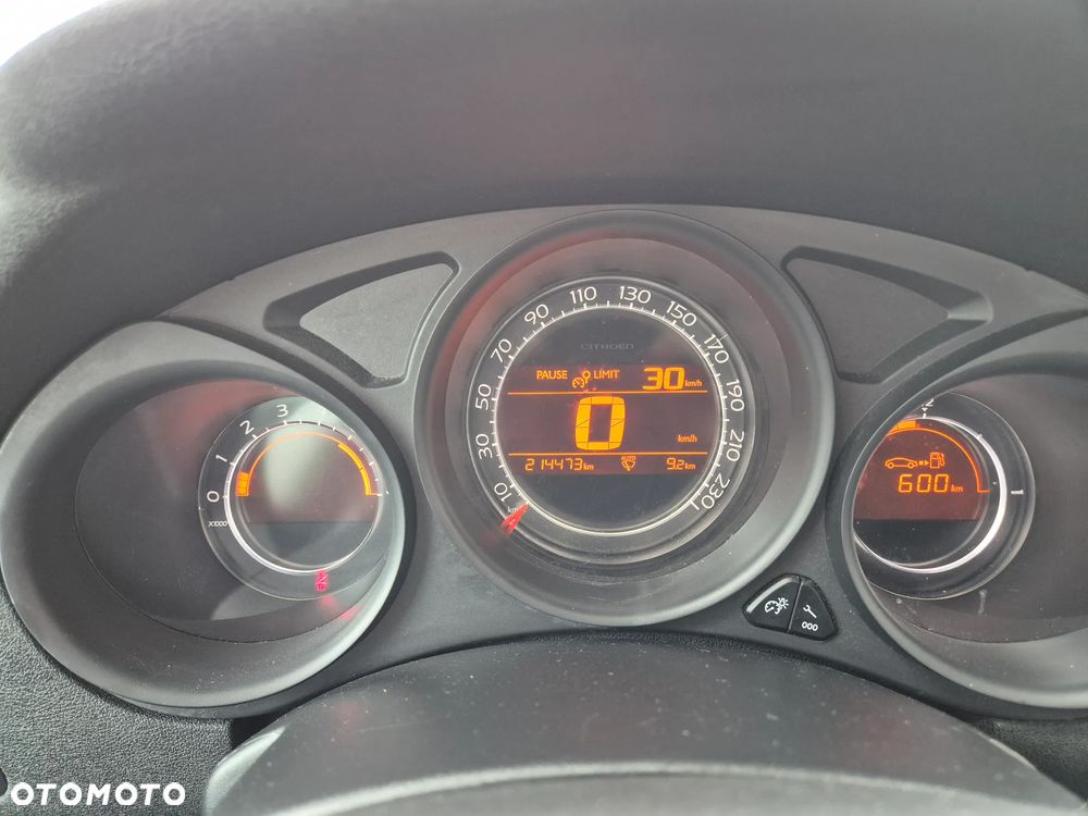 Citroën C4 HDi 90 Attraction - 25