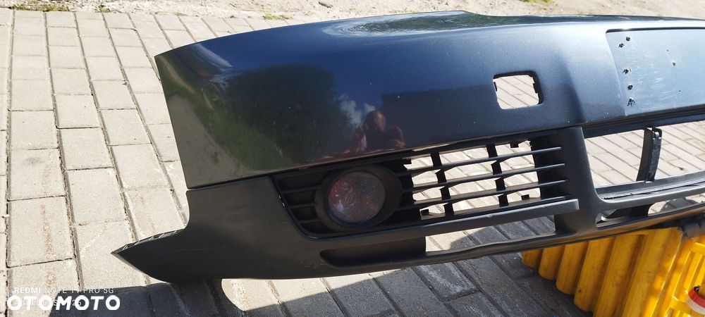 Zderzak Przód LX7Z Audi A4 B6 2.5 Kombi 2002 rok Części Blask Gołdap - 2