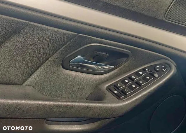BMW Seria 5 - 8