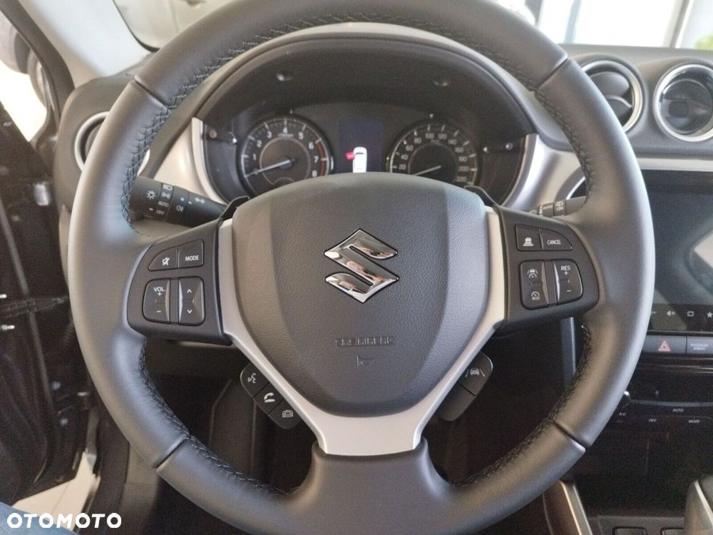 Suzuki Vitara - 12