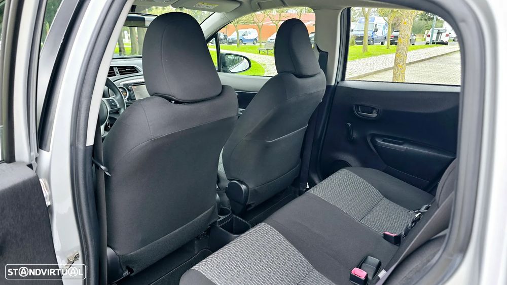 Toyota Yaris 1.0 VVT-i Trend - 28