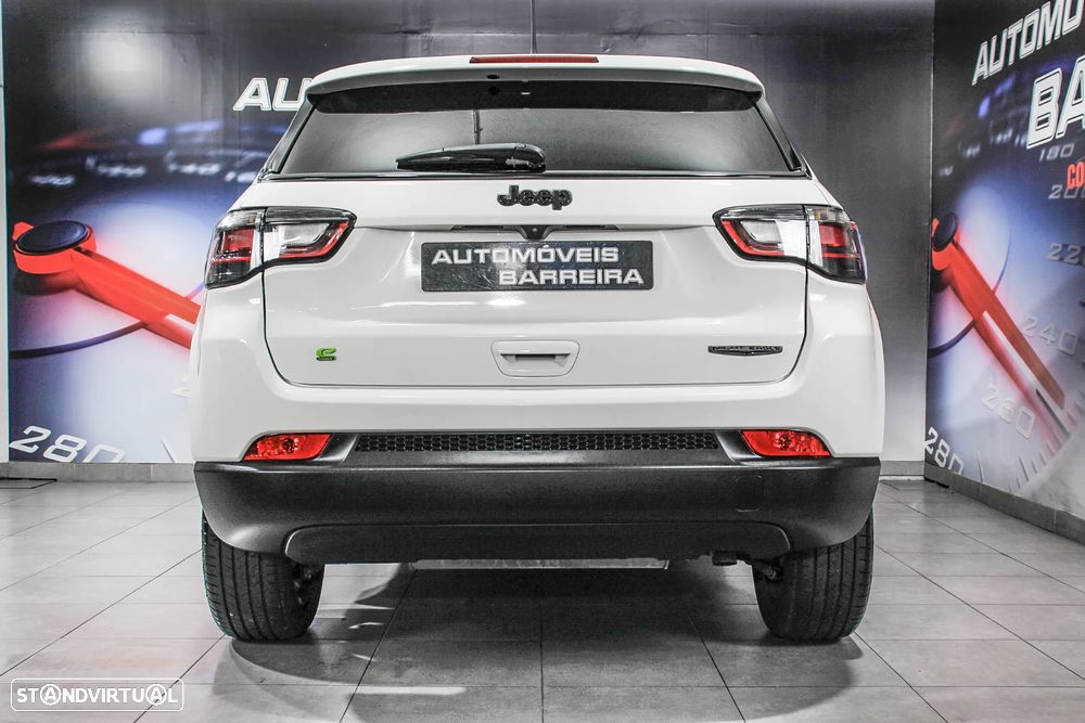 Jeep Compass 1.5 TG e-Hybrid Night Eagle DCT - 32