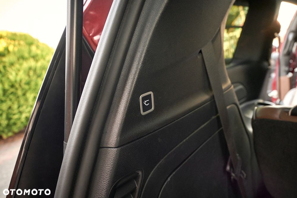 Chrysler Pacifica - 35