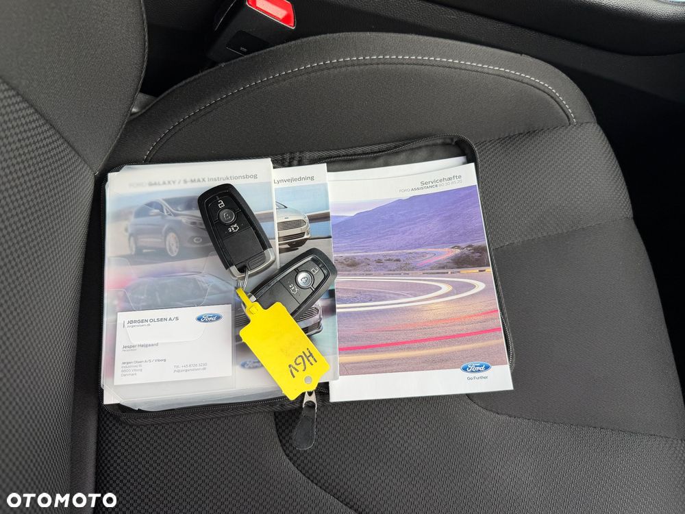 Ford S-Max 2.0 EcoBlue Titanium - 21