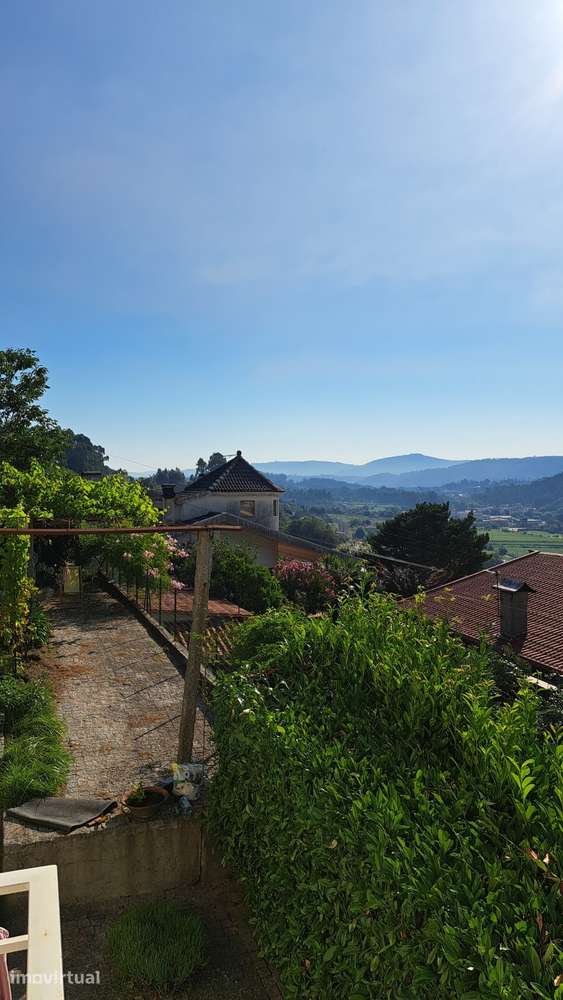 Moradia T4 em Arentim, Braga · 300 m² · terreno 1.000 m² · vista - Grande imagem: 4/23