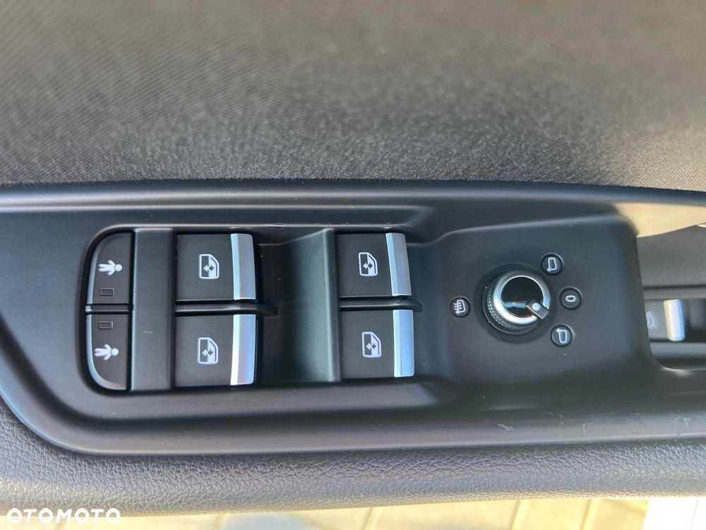 Audi A4 Avant 2.0 TDI S tronic - 20