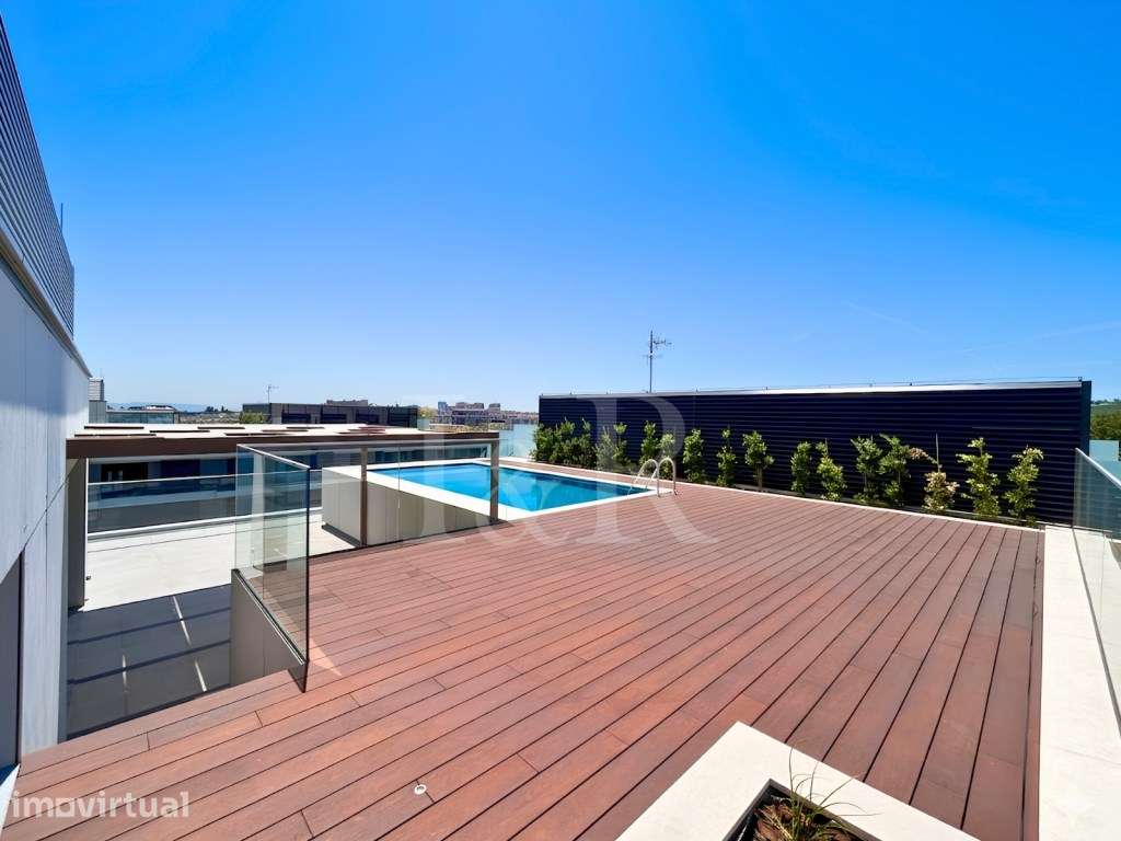 Penthouse duplex T4 com terraço e piscina nas Avenidas Novas, Lisboa - Grande imagem: 2/120