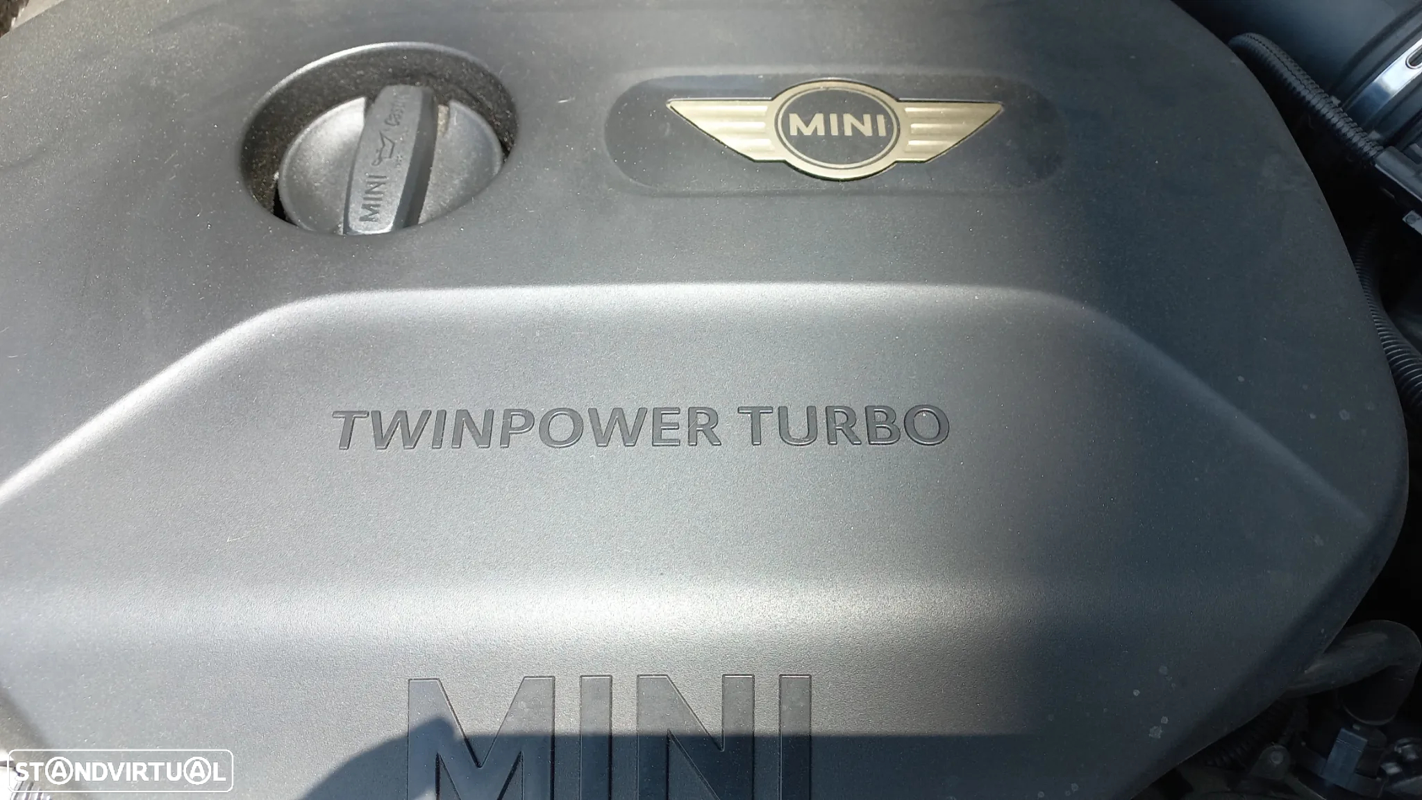 MINI 3 Portas Cooper S Sport Aut. - 19