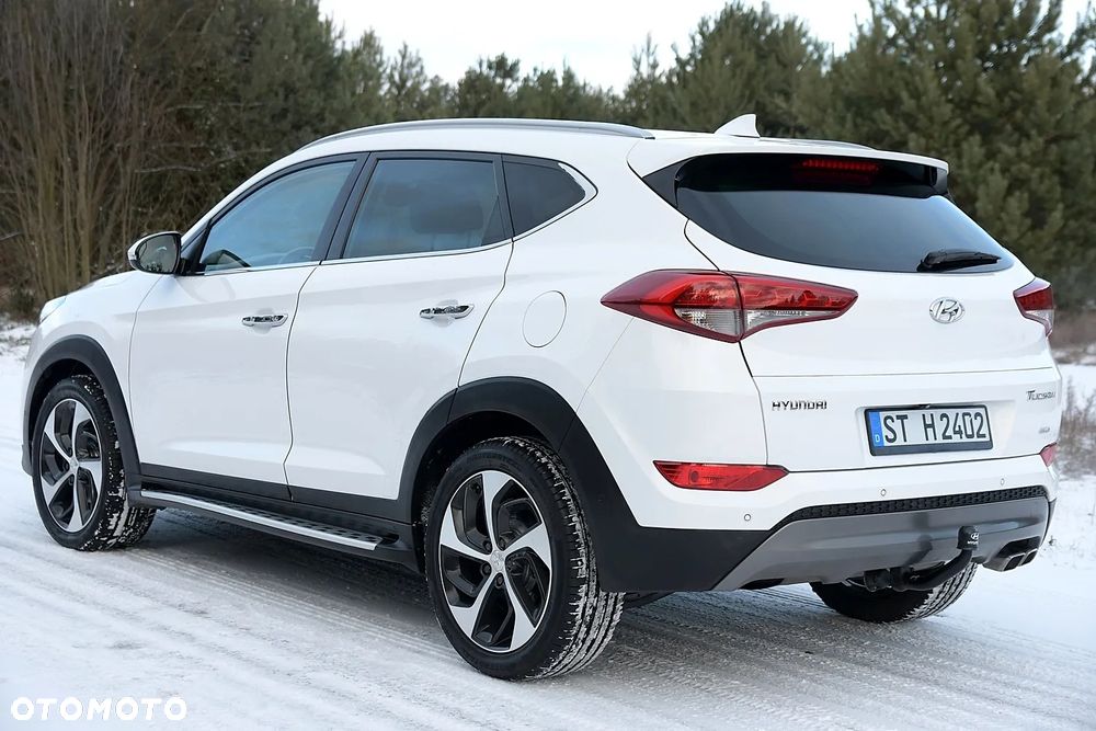 Hyundai Tucson 2.0 CRDI 4WD Automatik Premium - 10