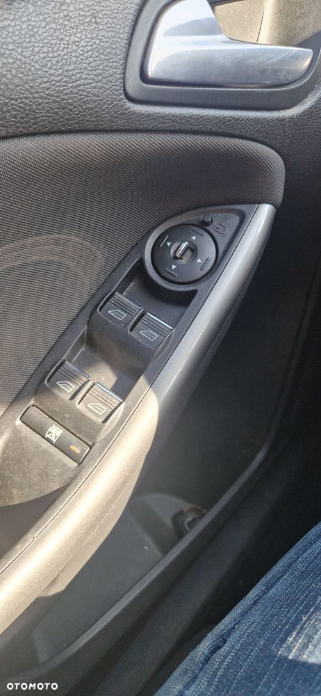 Ford Focus - 10