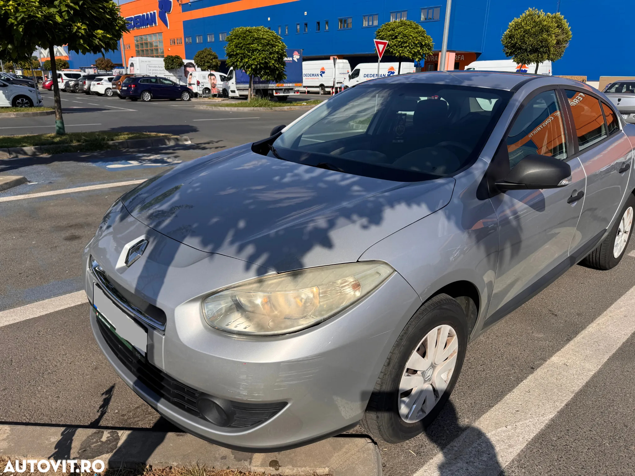 Renault Fluence 1.6 16V Authentique - 5