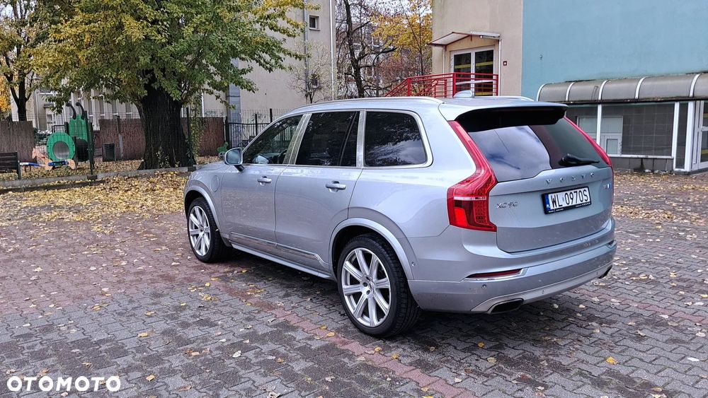 Volvo XC 90 - 7