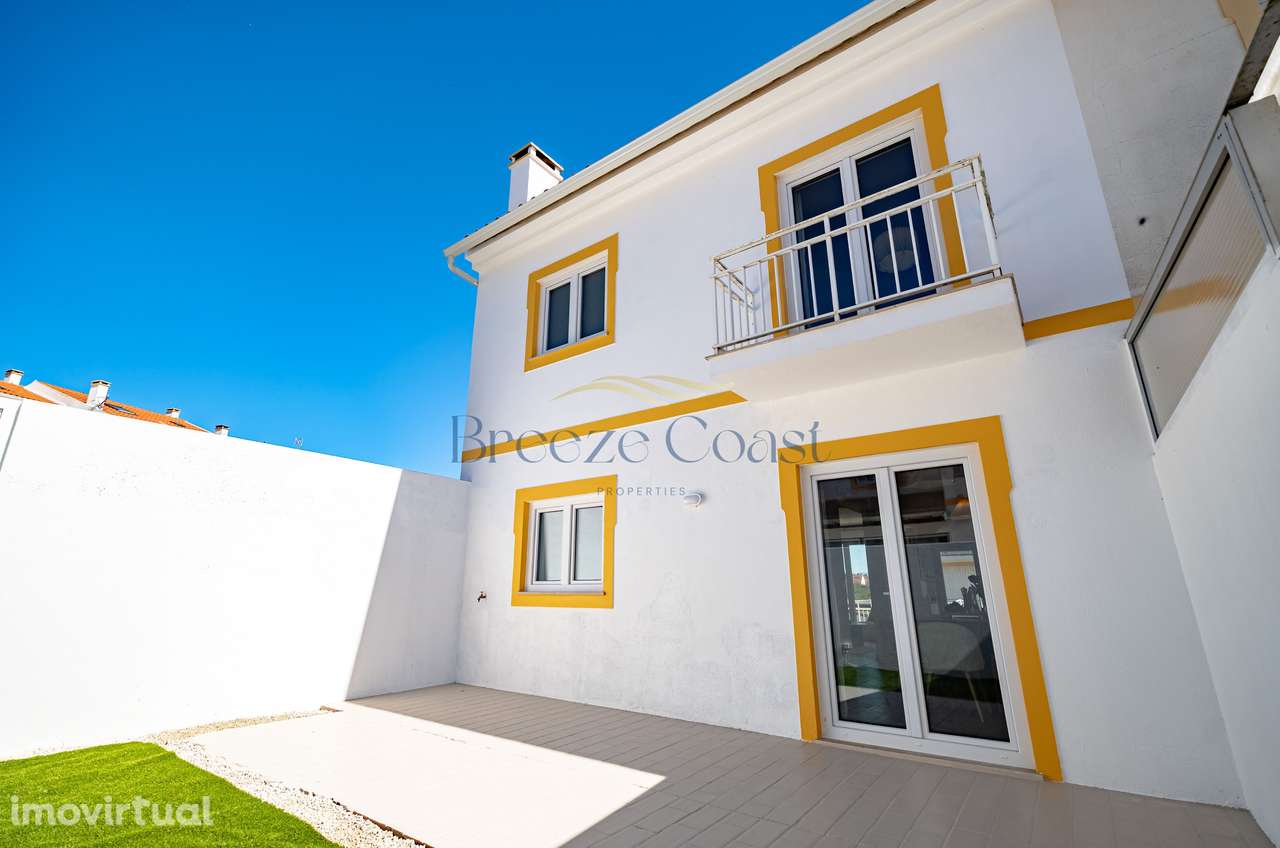 Moradia Renovada a Poucos Passos da Praia em São Martinho do Porto - Grande imagem: 2/28