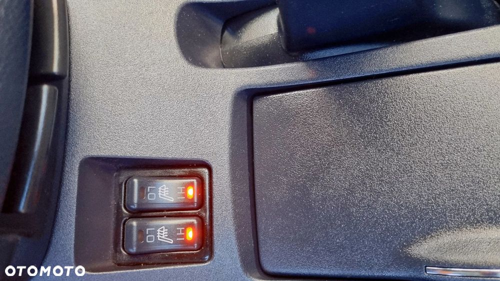 Mitsubishi Lancer 1.8 Instyle NAVI - 23