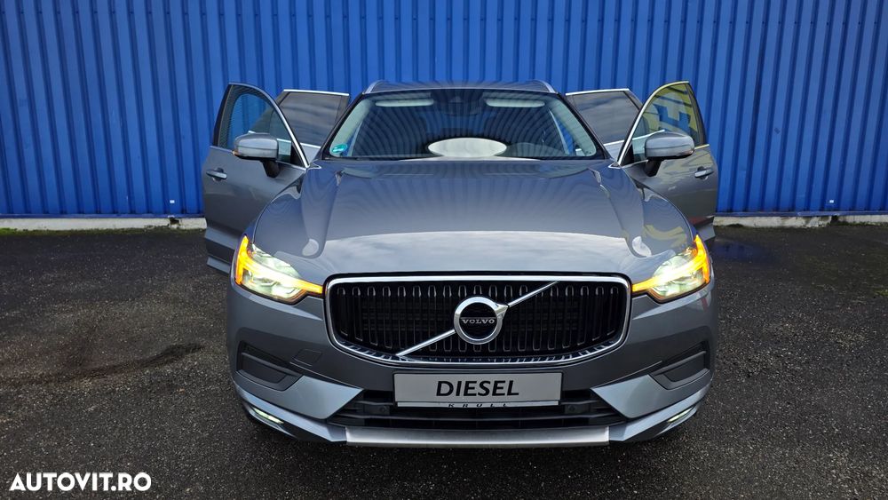 Volvo XC 60 B4 MHEV AT8 FWD Momentum Pro - 17