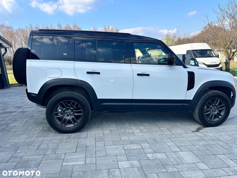 Land Rover Defender 110 D240 S - 8