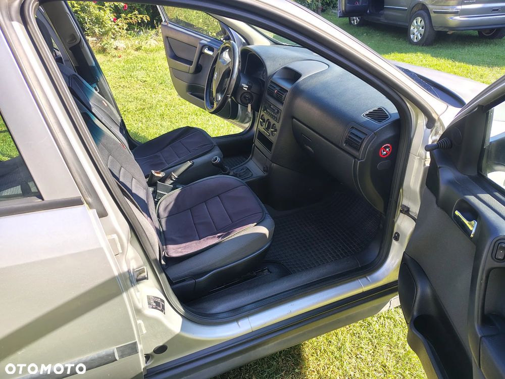 Opel Astra 2.0 DTI NJoy - 6