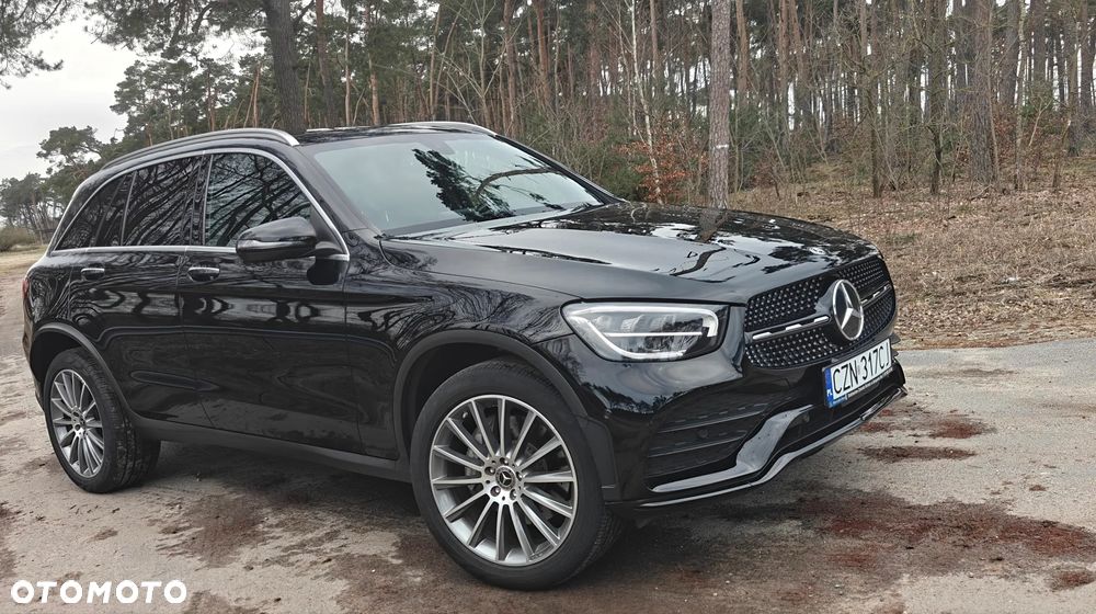 Mercedes-Benz GLC 300 4Matic 9G-TRONIC AMG Line - 1