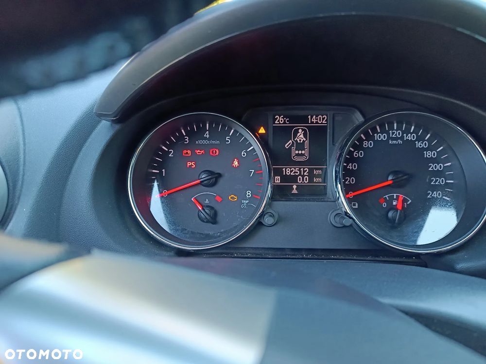 Nissan Qashqai 1.6 Visia - 3