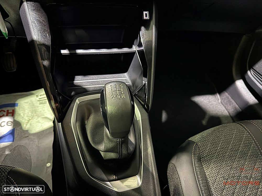 Peugeot 208 1.2 PureTech Active - 28