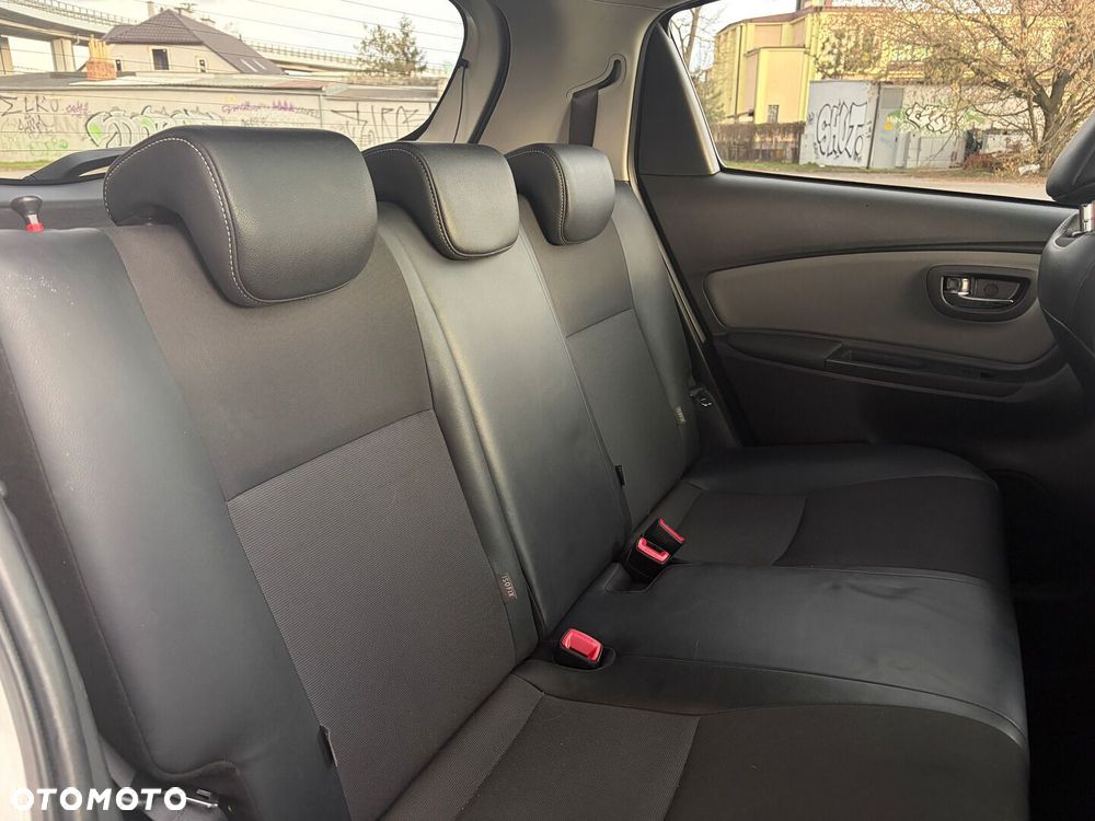 Toyota Yaris - 20