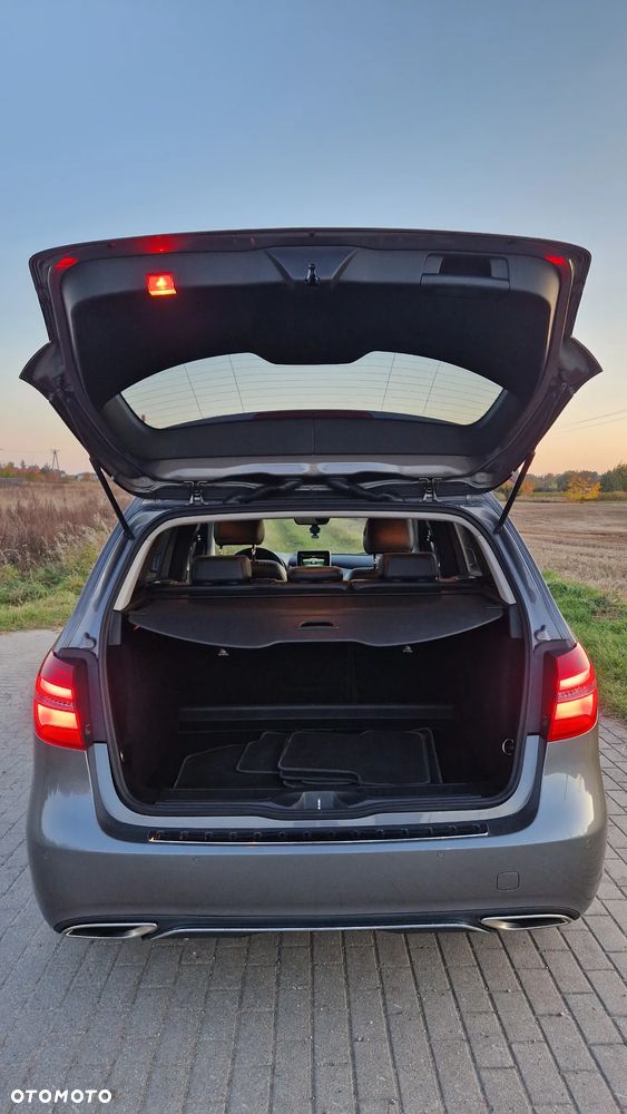 Mercedes-Benz Klasa B 180 (CDI) d Style - 21