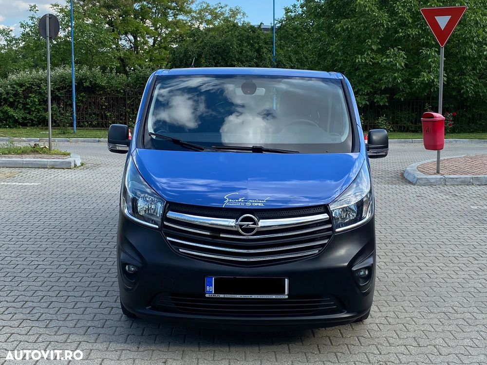 Opel Vivaro - 9