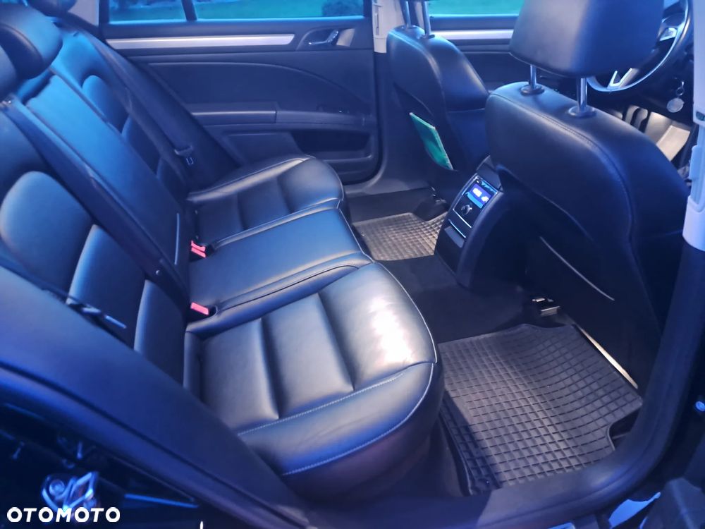 Skoda Superb 2.0 TDI Comfort DSG - 12