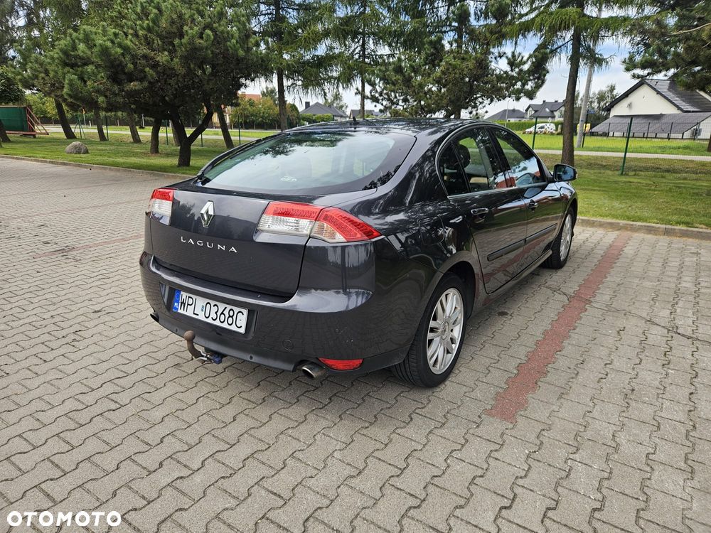 Renault Laguna ver-1-4-turbo-ecoflex-start-stop-edition - 6