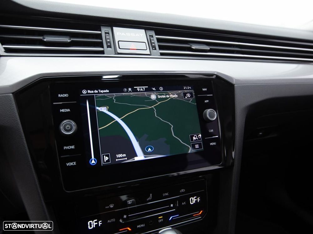 VW Passat Variant 2.0 TDI Business DSG - 21