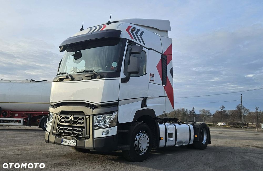 Renault Gama T-460 - 1