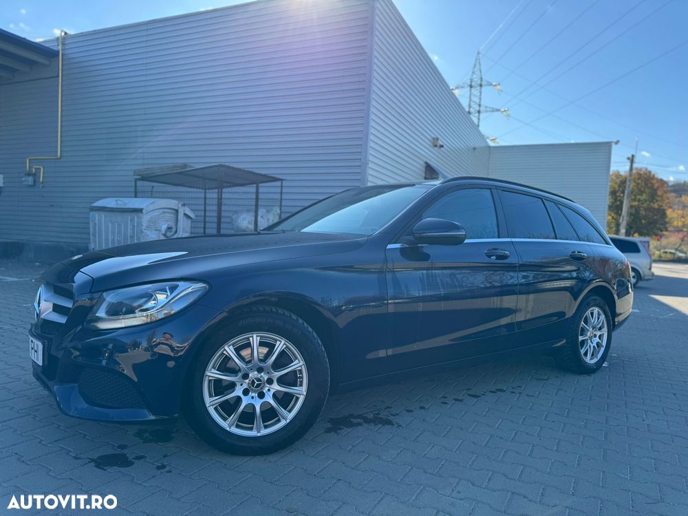 Mercedes-Benz C - 14