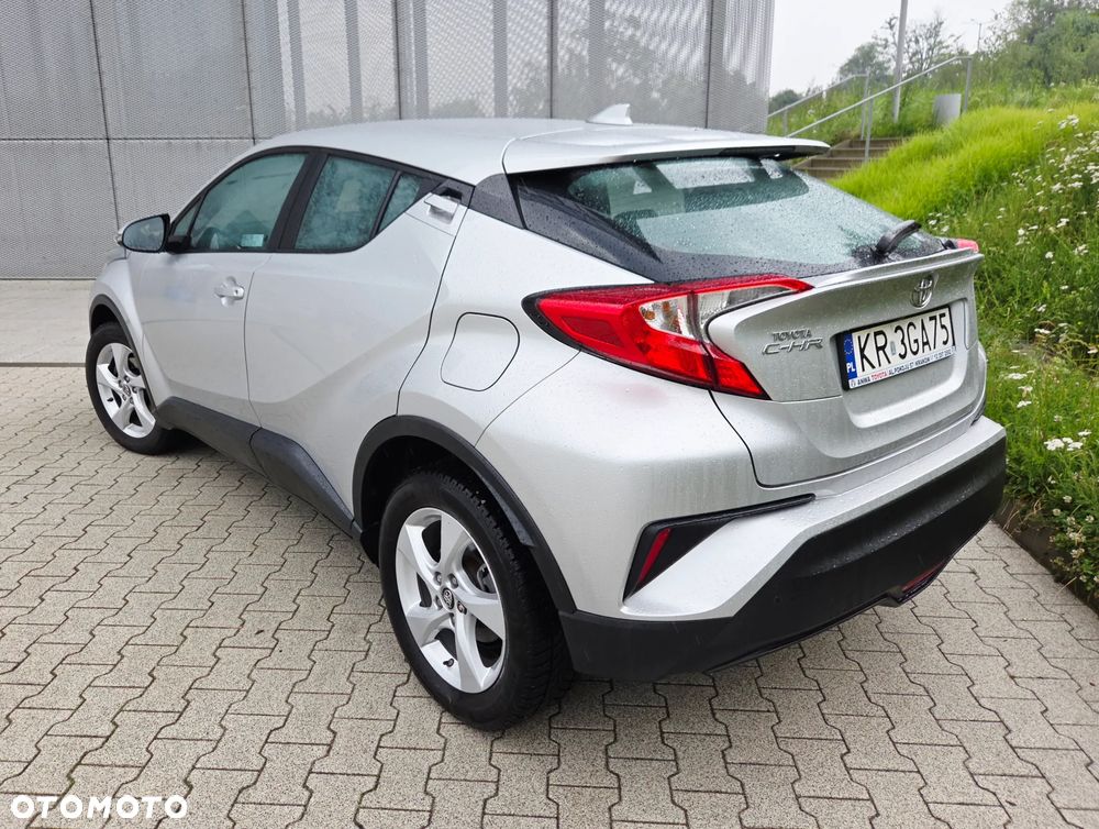 Toyota C-HR 1.2 T Dynamic - 8