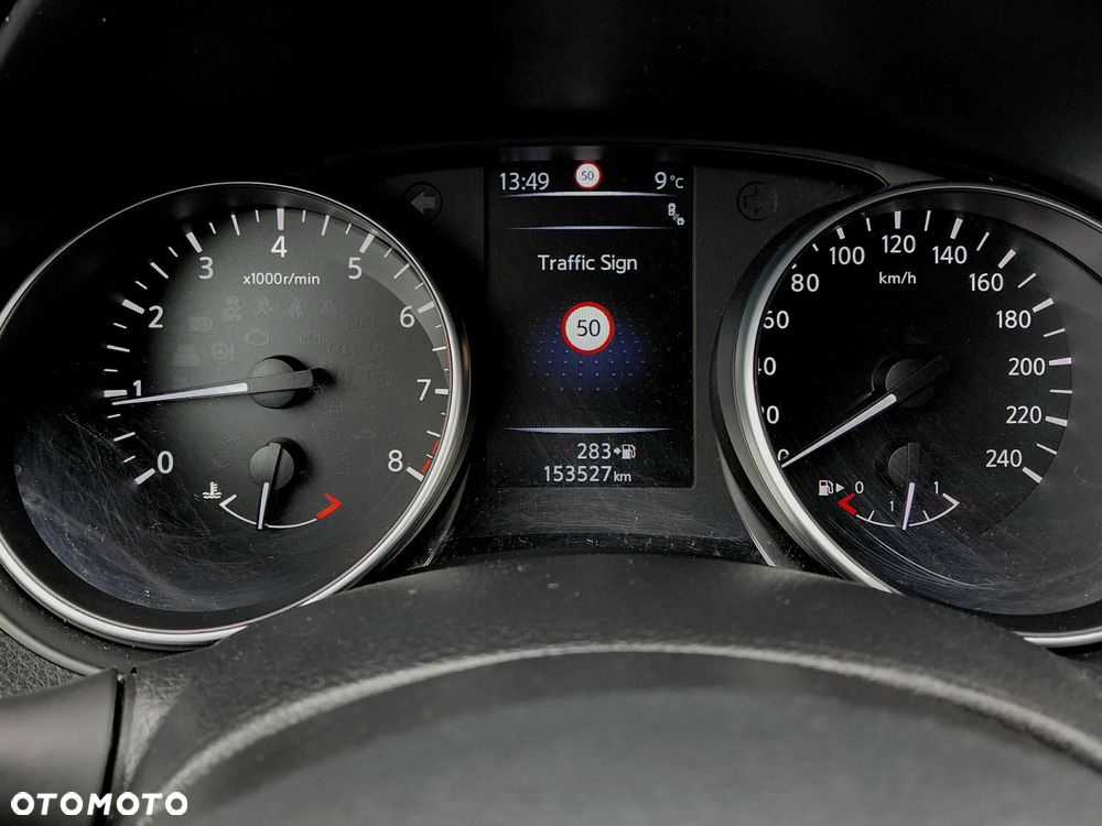 Nissan Qashqai - 23