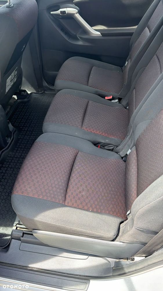 Toyota Verso 2.0 D-4D - 8