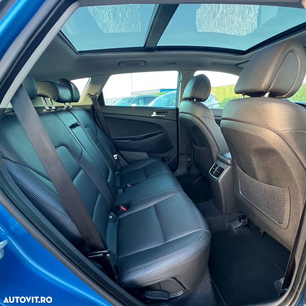 Hyundai Tucson 2.0 CRDI 4WD Automatik Premium - 15