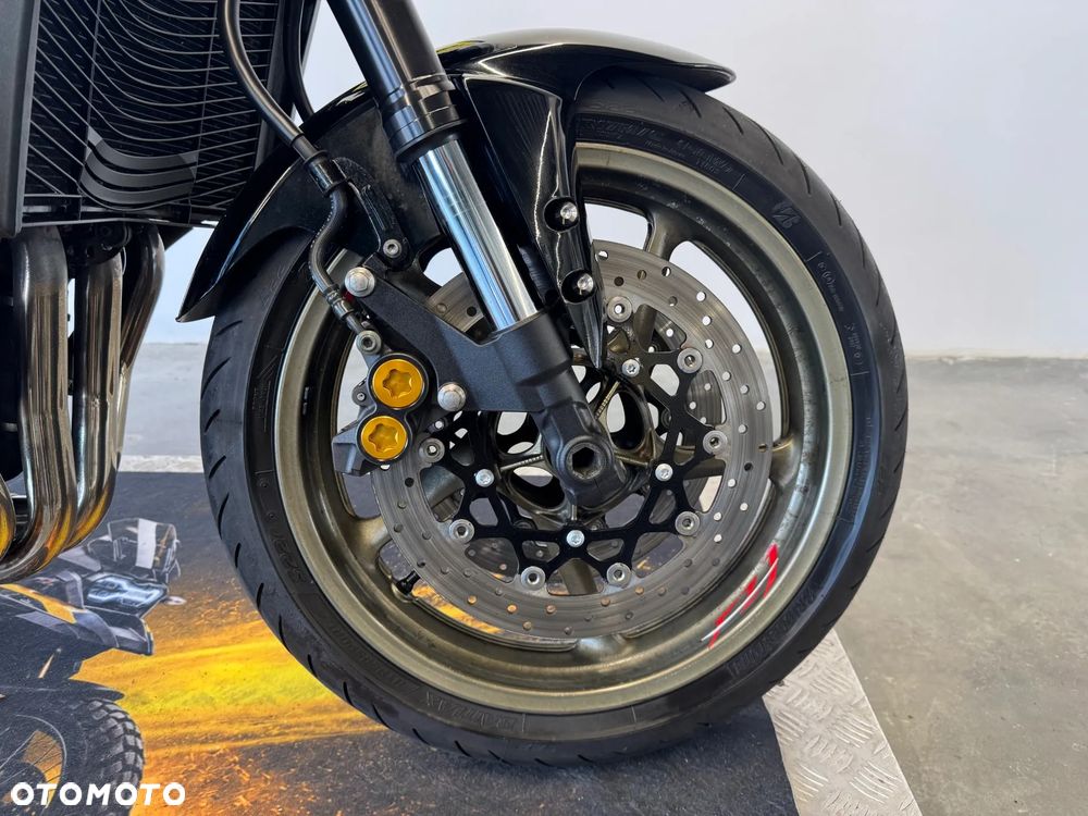 Yamaha FZ - 8
