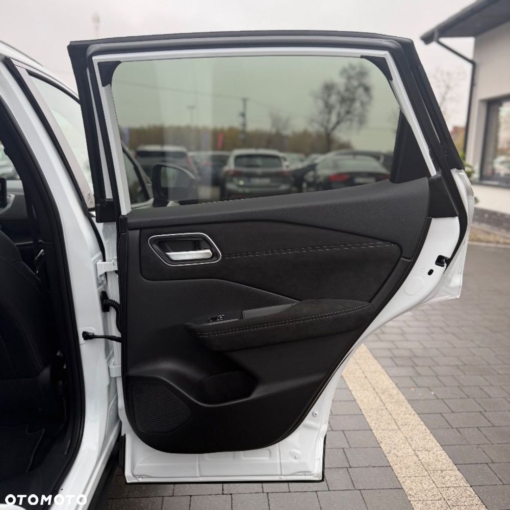 Nissan Qashqai - 16
