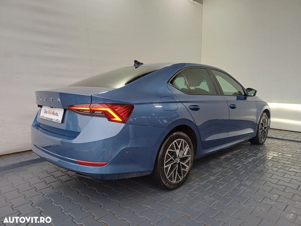 Skoda Octavia 2.0 TDI DSG Style - 37